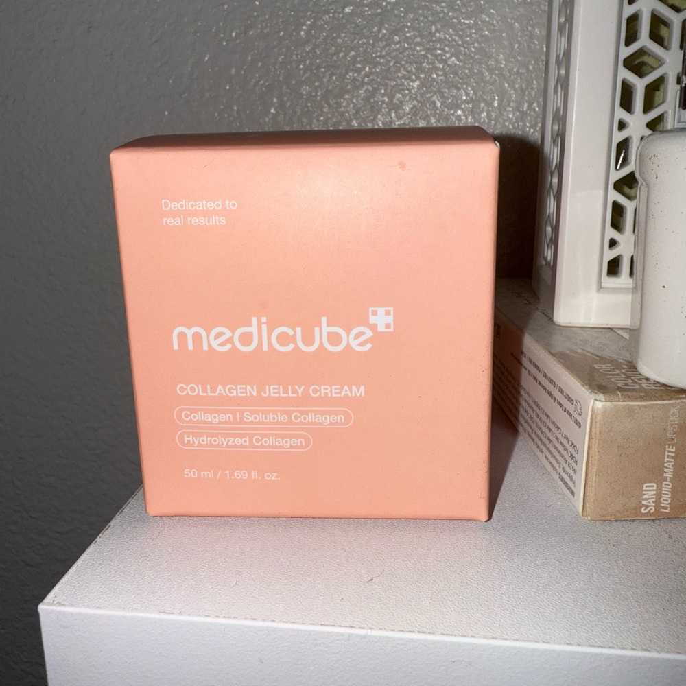 Medicube collagen jelly cream